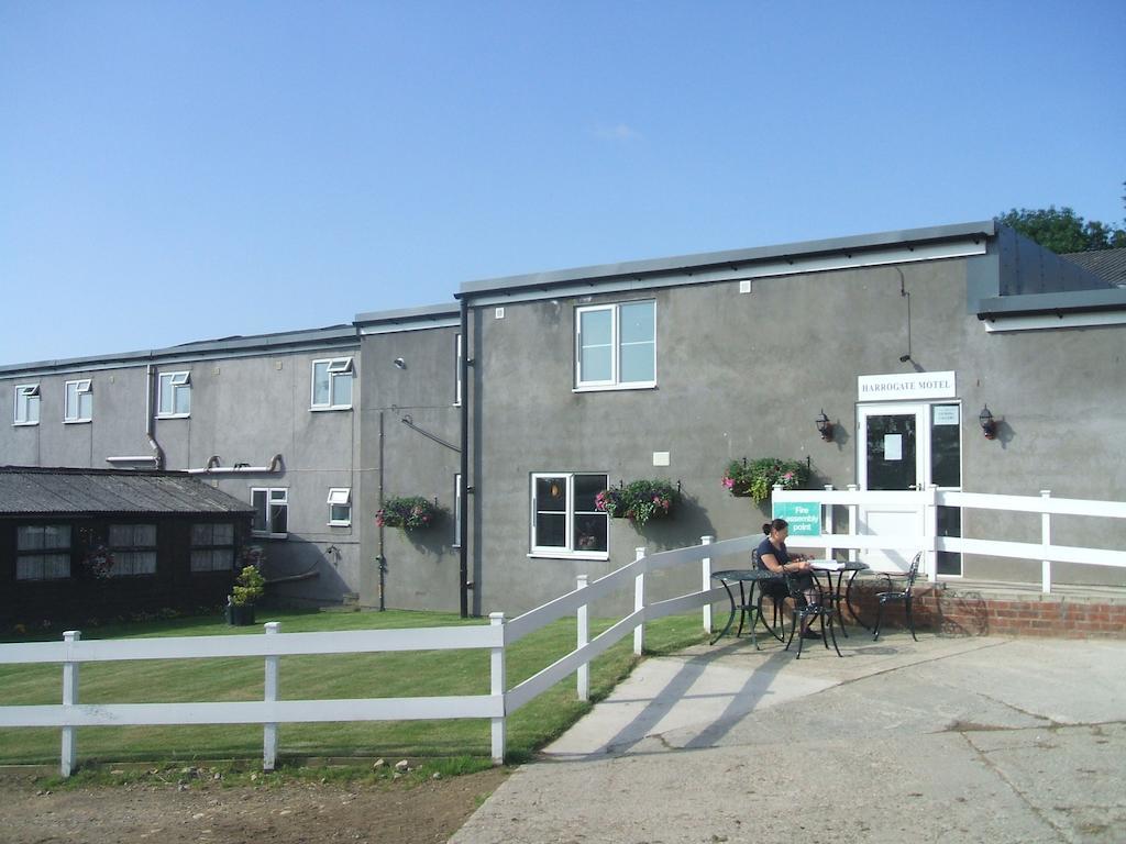 Harrogate Country B&B Экстерьер фото